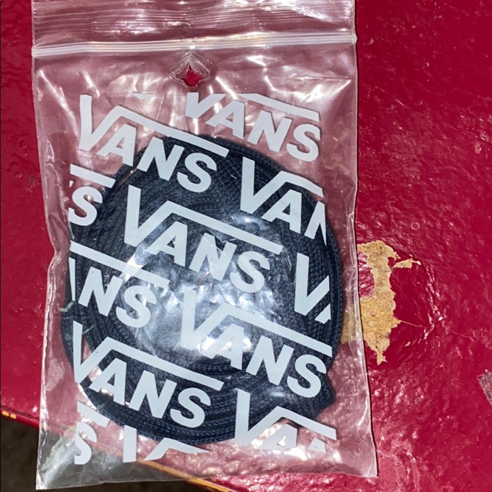 Vans black shoe laces
